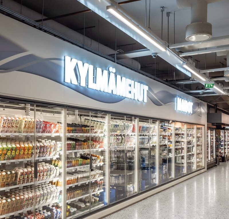 Marketta monterad linjärt i butiken