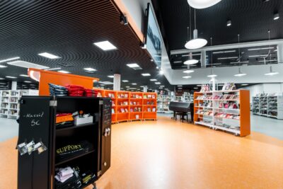 Airam luminaires were selected for the spaces of Hämeenlinna’s main library, some of which use wirelessly managed, self-learning ActiveAhead control.