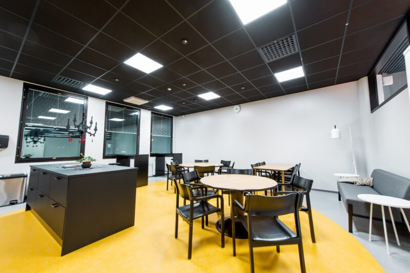 Airam luminaires were selected for the spaces of Hämeenlinna's main library, some of which use wirelessly managed, self-learning ActiveAhead control.