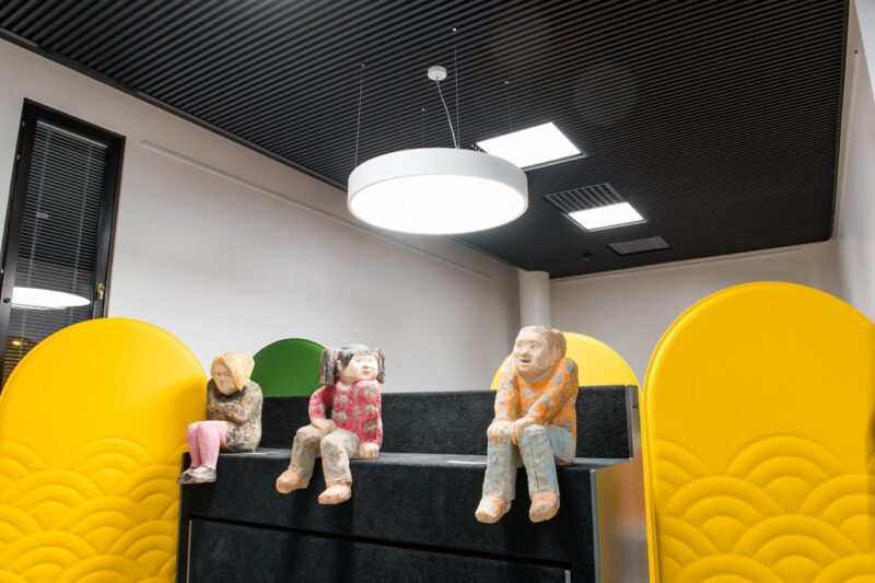 Airam luminaires were selected for the spaces of Hämeenlinna's main library, some of which use wirelessly managed, self-learning ActiveAhead control.